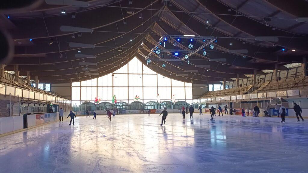 Halloween in der Eislaufhalle